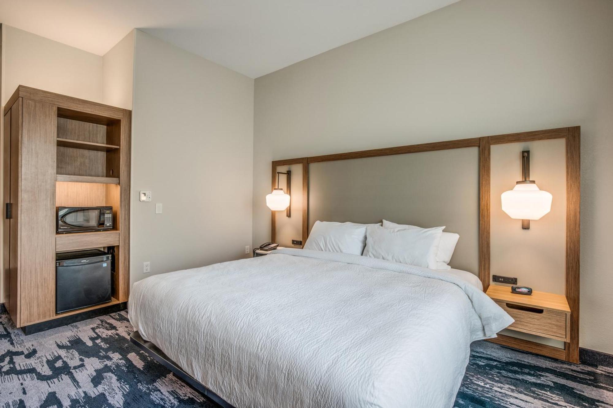Holiday Inn Express & Suites Platteville By Ihg Exterior foto